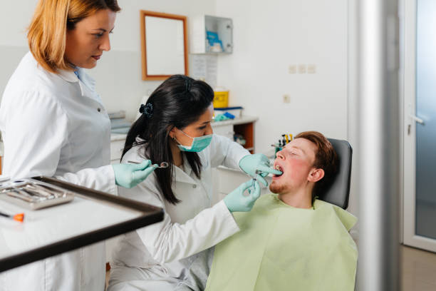 Best Emergency Dental Care for Broken or Chipped Teeth in Lamoni, IA